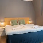 Langtids Leie 아파트 *